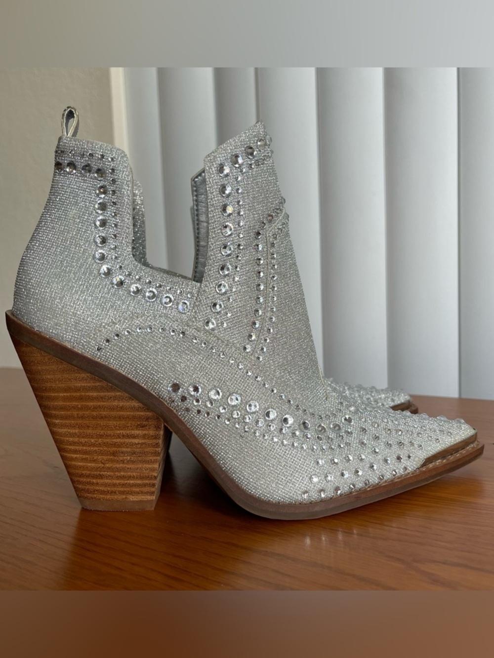 Gianni Bini Brees Rhinestone Metallic Western Booties Size 7.5 - Picture 6 of 16